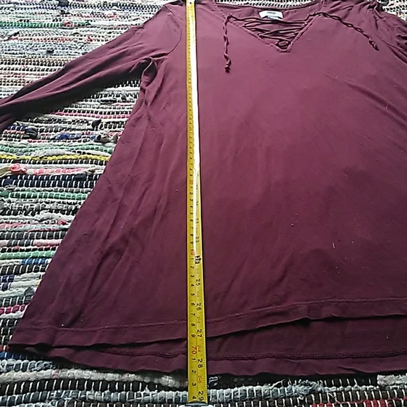 Old Navy Burgundy Lace Up Top - Picture 4 of 7